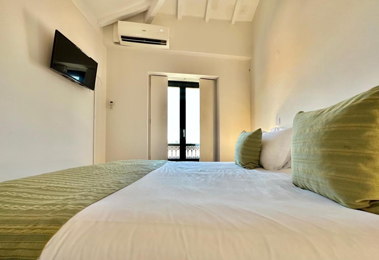 Youropo - Typical House Porto Bagian luar foto